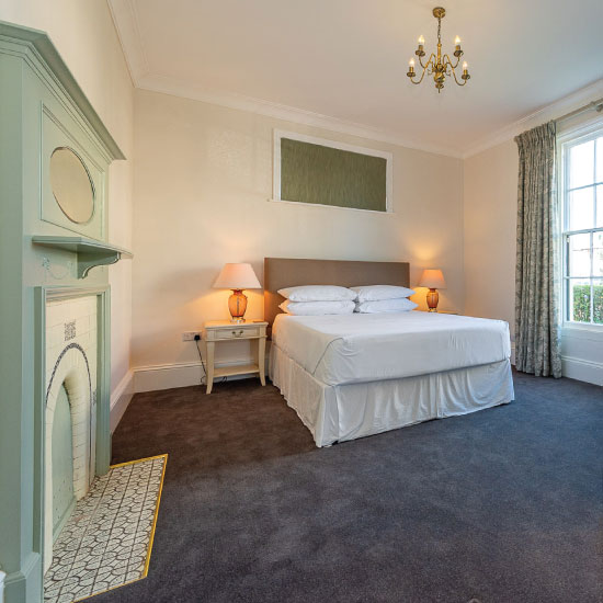 bedroom2-double-langford-villa