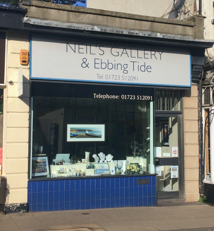 Neil's Gallery and Ebbing Tide Filey