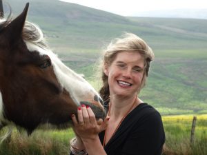 Amanda Owen, with horse